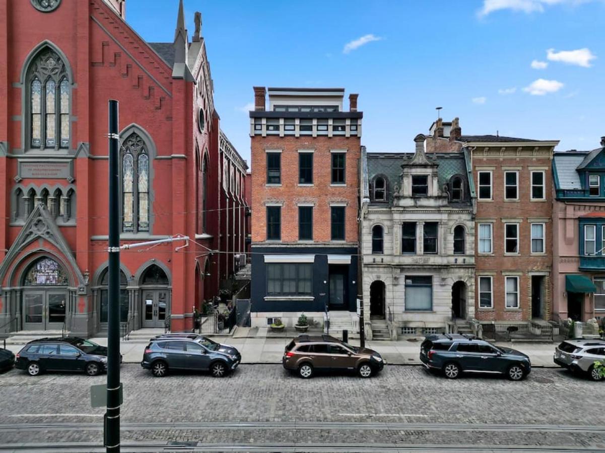 Luxury Penthouse On Washington Park With Rooftop Deck Apartment Cincinnati Exterior photo