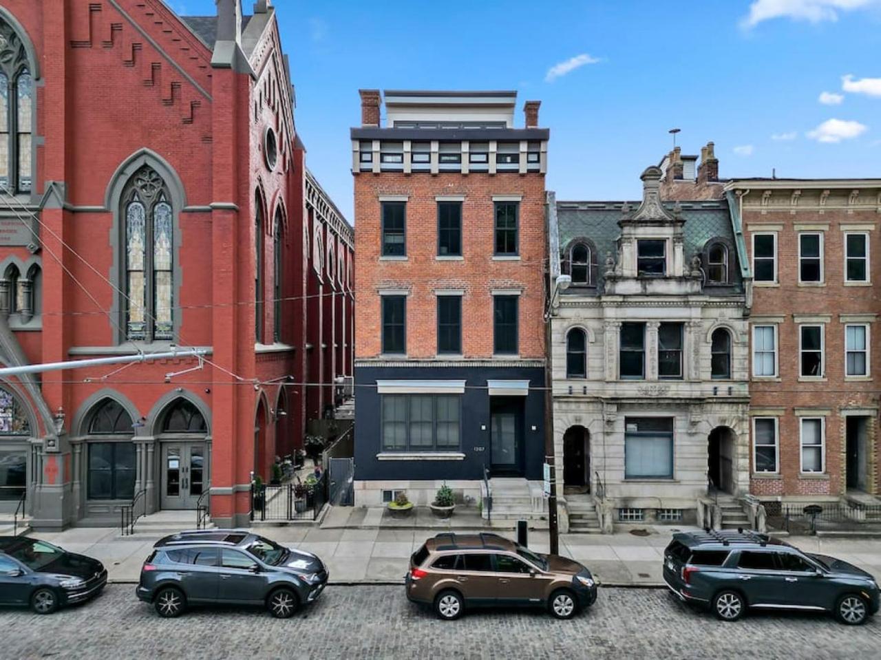 Luxury Penthouse On Washington Park With Rooftop Deck Apartment Cincinnati Exterior photo